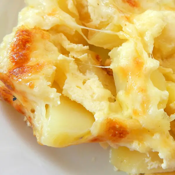 Easy Cheesy Baked Potatoes