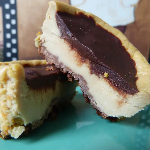 Mini Mocha Cheesecakes