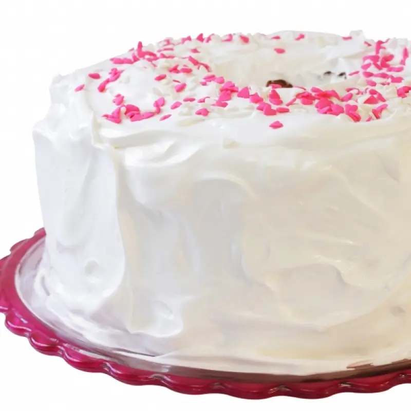 Angel Food Cake with Fluffy White Frosting