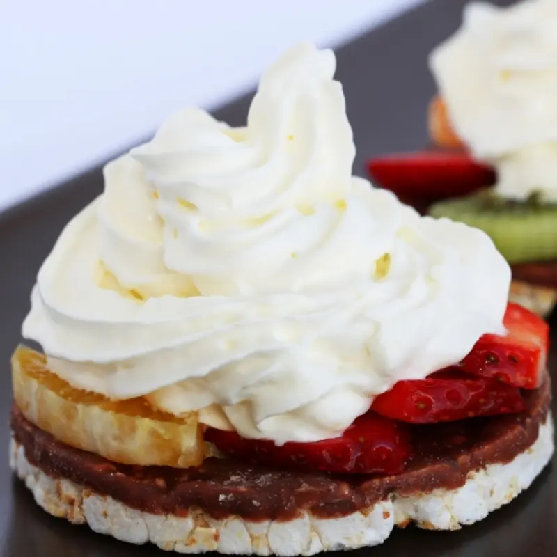 Chocolate Dipped Rice Cake Desserts