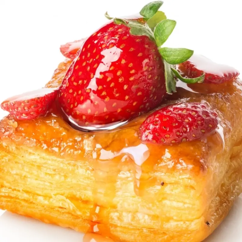Simple Puff Pastries with Fresh Fruit
