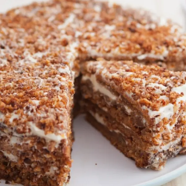 Honey Cream Layer Cake