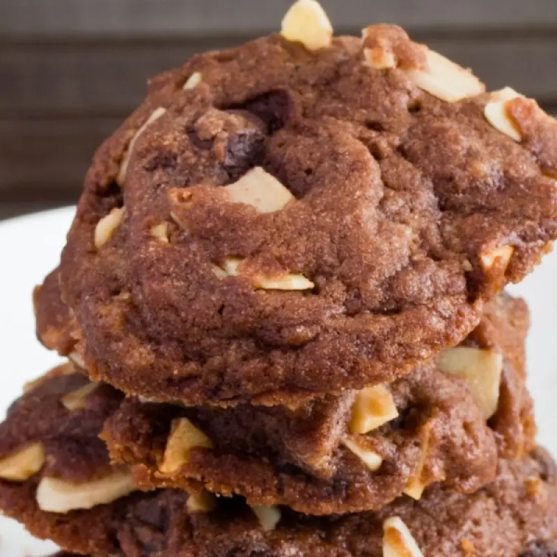 Chocolate Almond Cookies