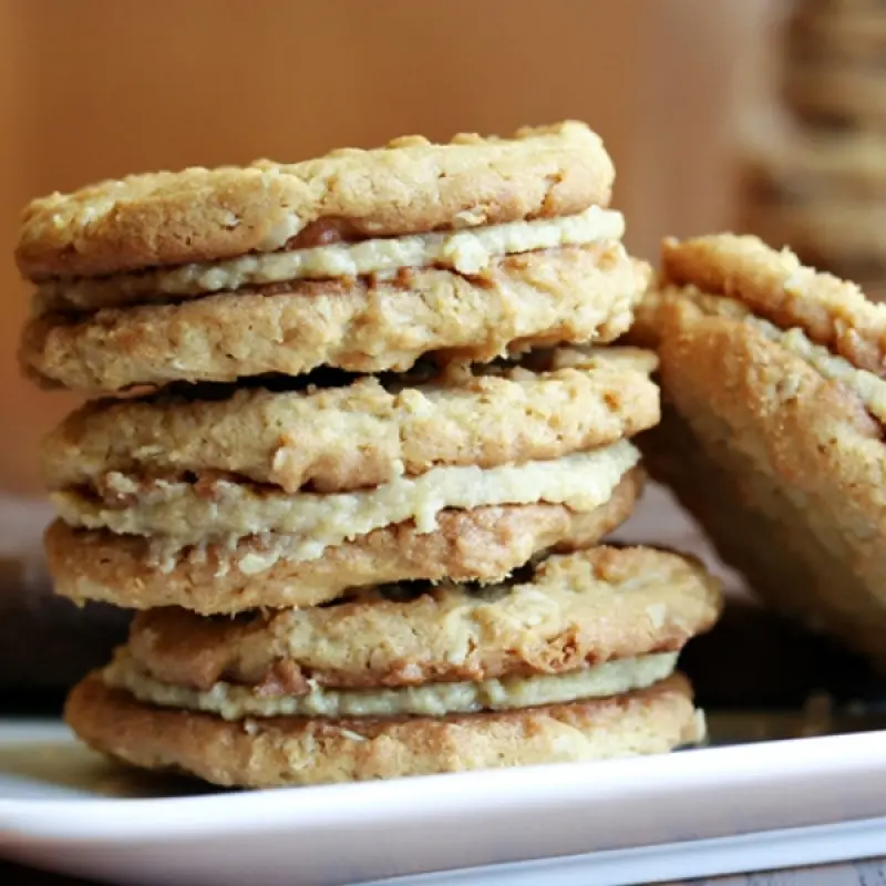 Oatmeal Crisp Sandwich Cookies
