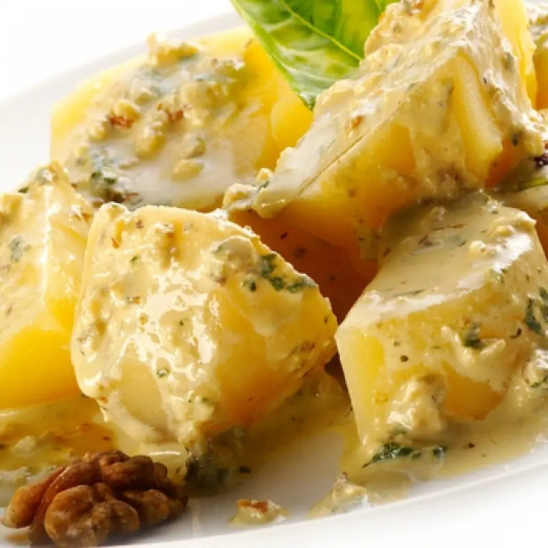 Potatoes With a Creamy Walnut Sauce