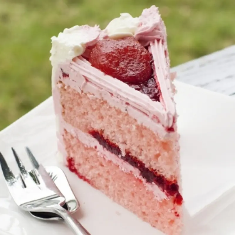 Strawberry Double Layer Cake