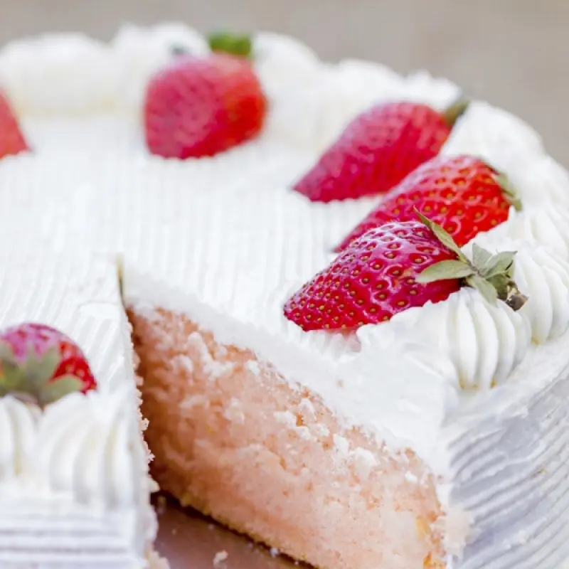 Strawberry Cake