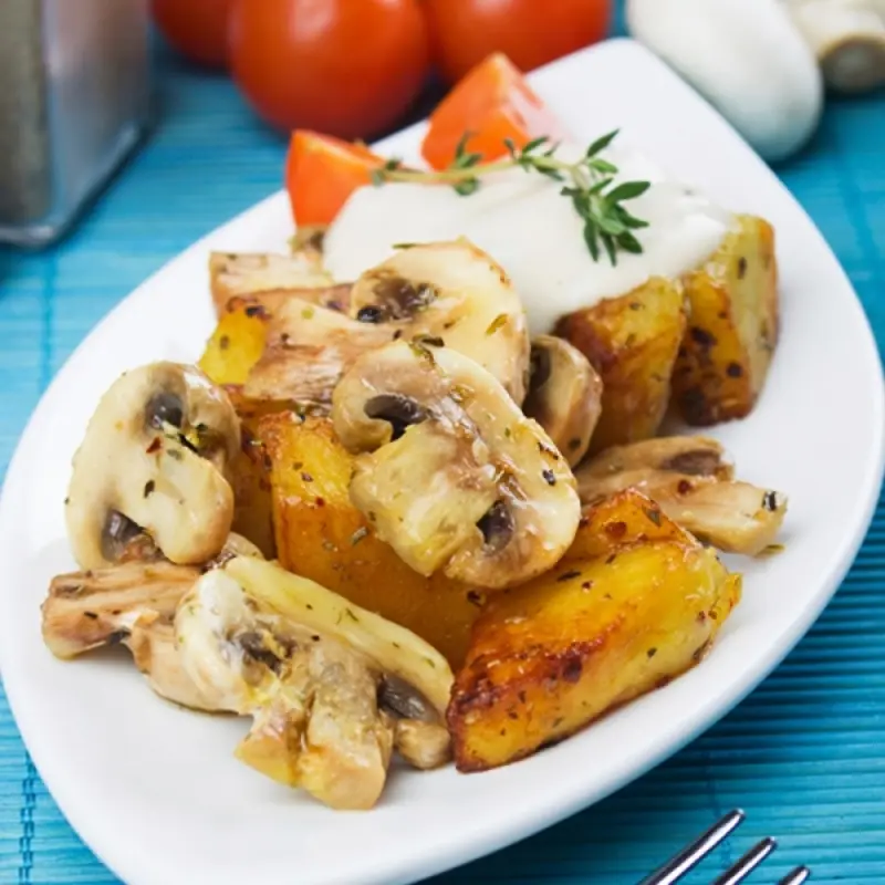 Roasted Savory Potato And Mushrooms