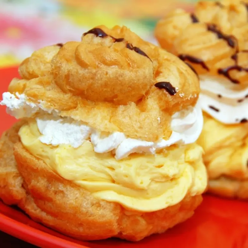 Vanilla Cream Puffs