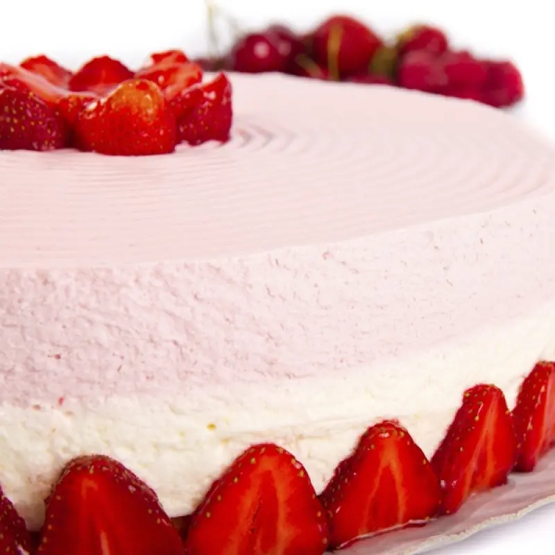Raspberry Vanilla Mousse Cheesecake