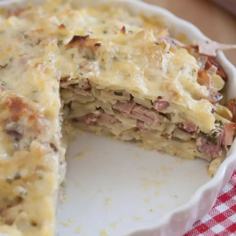 Scalloped Potatoes and Ham Casserole