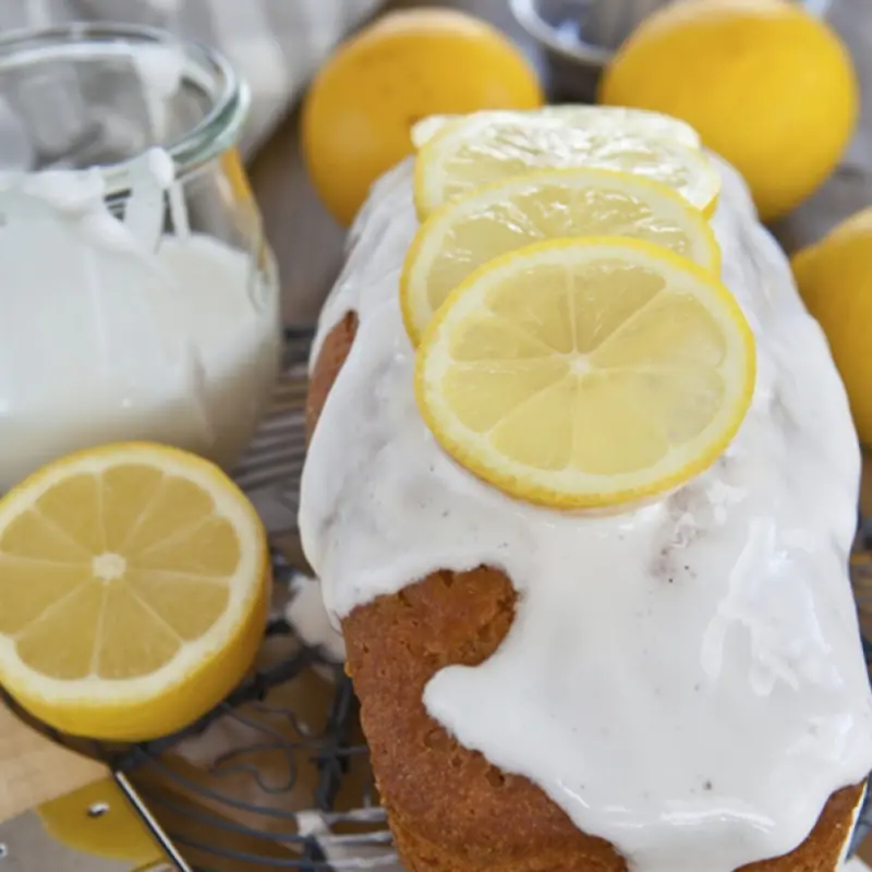 Glazed Lemon Poundcake