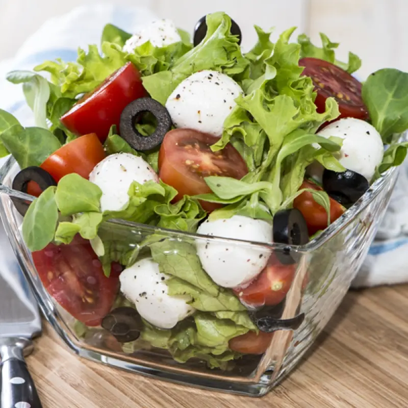 Tomato Mozzarella SAlad