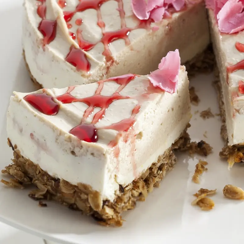 Cheesecake With Nut Crust