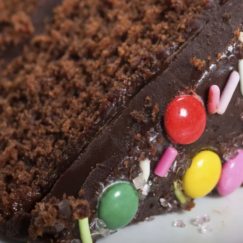 Easy Chocolate Fudge Cake