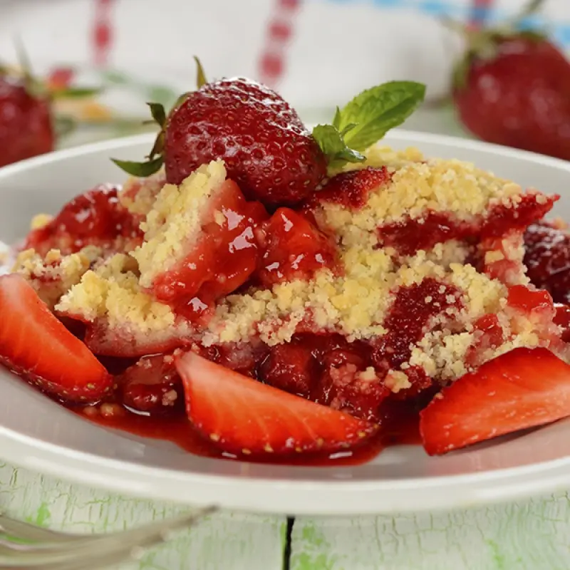 Strawberry Crumble