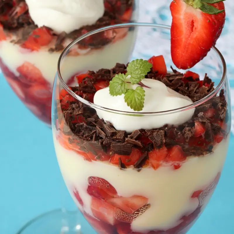 Strawberry Pudding Parfait