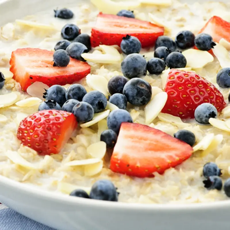 Oatmeal With Berries