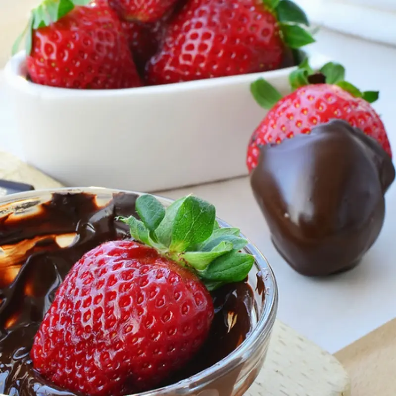 Chocolate Dip Strawberries