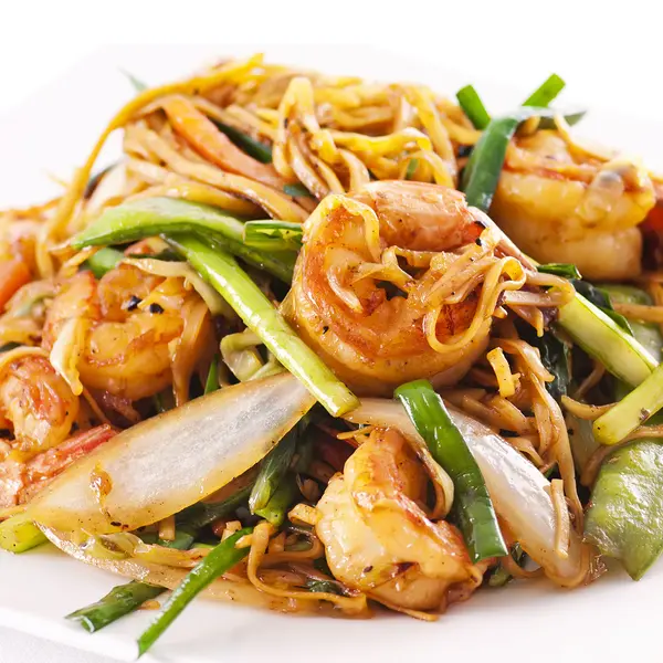 Fried Noodles with Garlic Shrimp