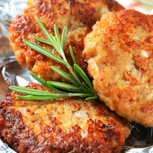 Seasoned Breaded Veal Cutlets