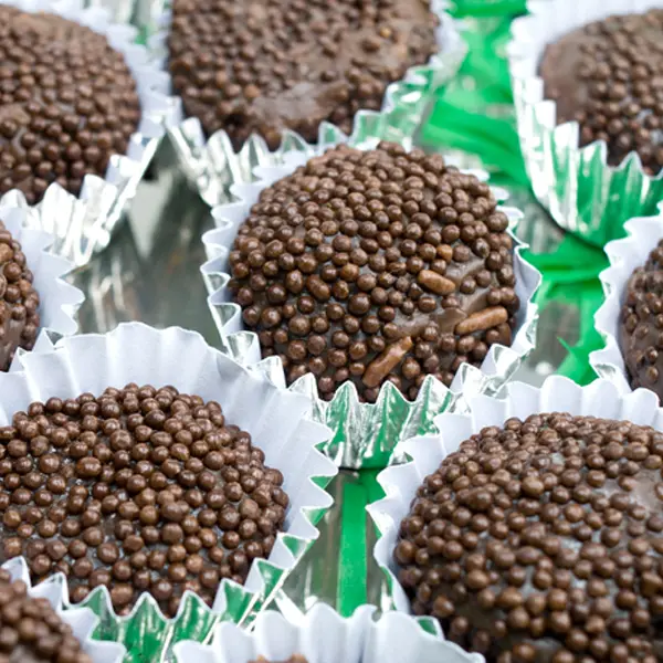 Easiest Chocolate Truffles