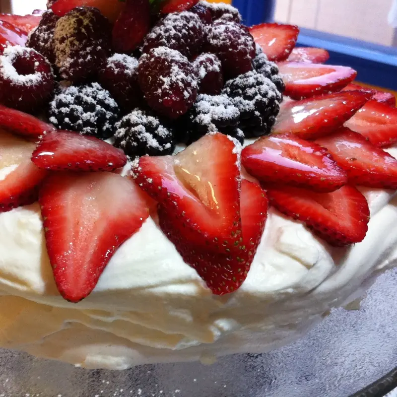 Easy Pavlova