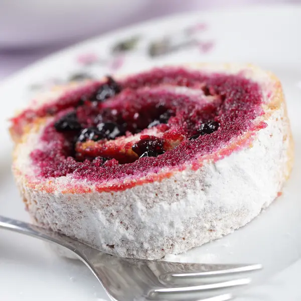 Strawberry Meringue Roulade