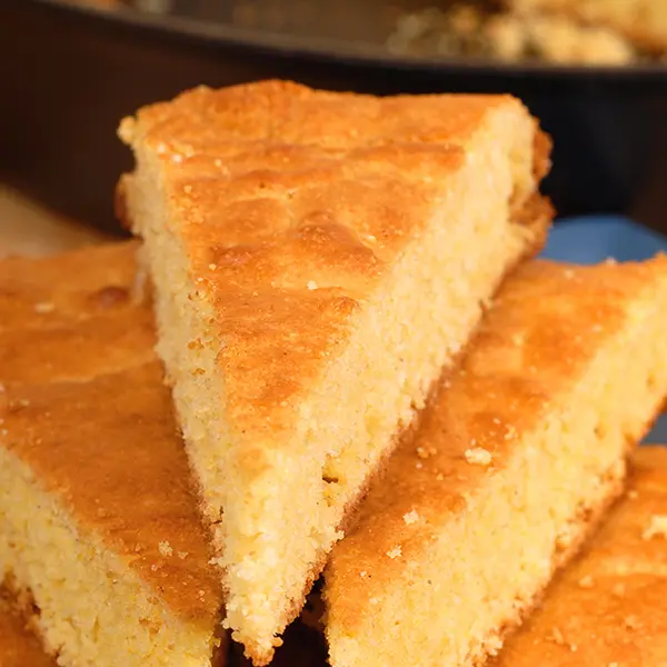 Cast Iron Skillet Cornbread