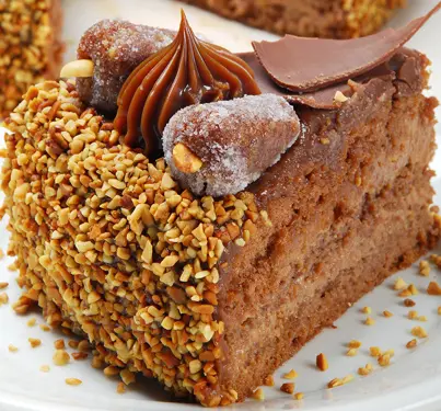 Creamy Chocolate Peanut Butter Cake