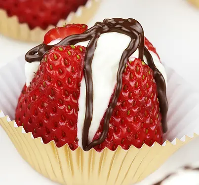 3 Ingredient Fancy Strawberries