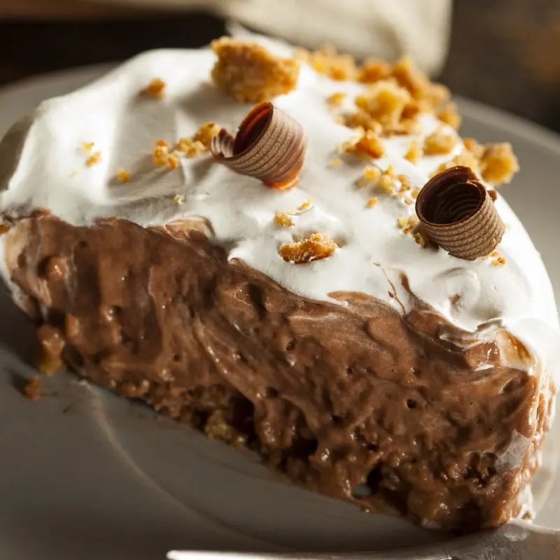Butterfinger Silky Chocolate Cream Pie