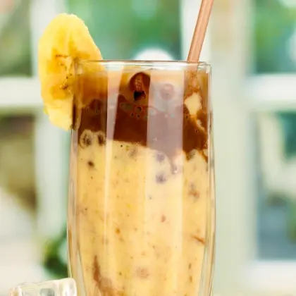 Homemade Chocolate Banana Smoothie