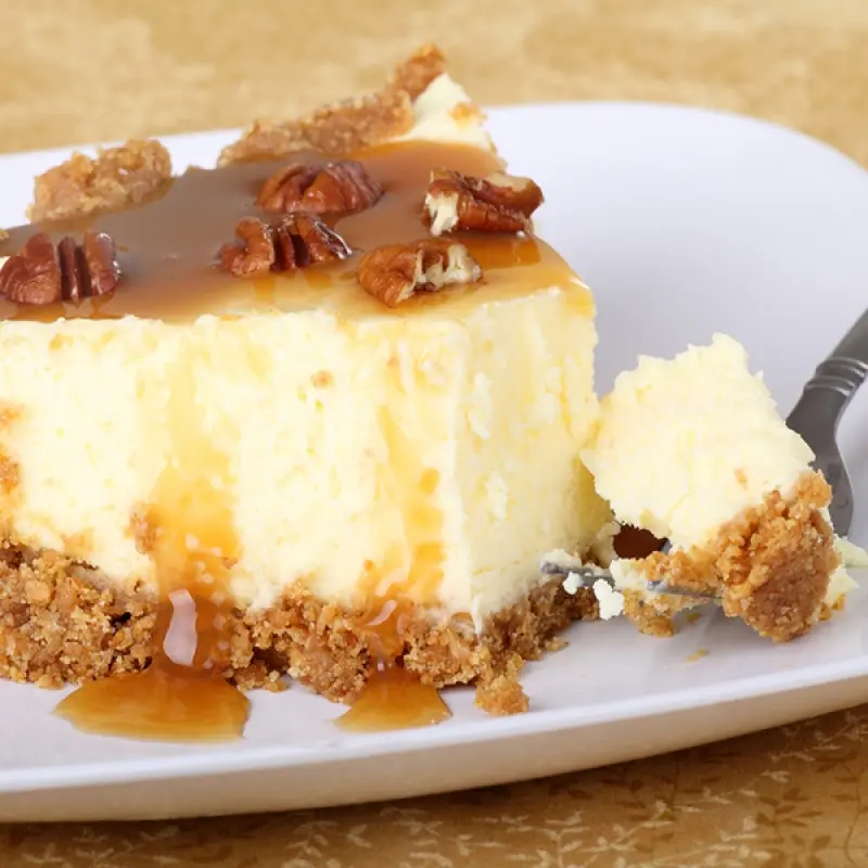 Cheesecake with Simple Caramel Sauce