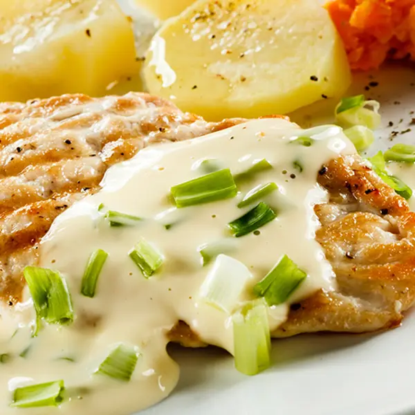 Grilled Chicken with Creamy Caesar Sauce